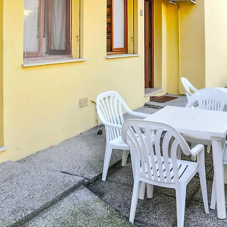 Locazione Turistica Luisa - Rom400 Apartman *